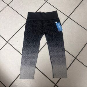 ShoActive Women’s Leggings Size XL NWT black Geometric Print High Waist